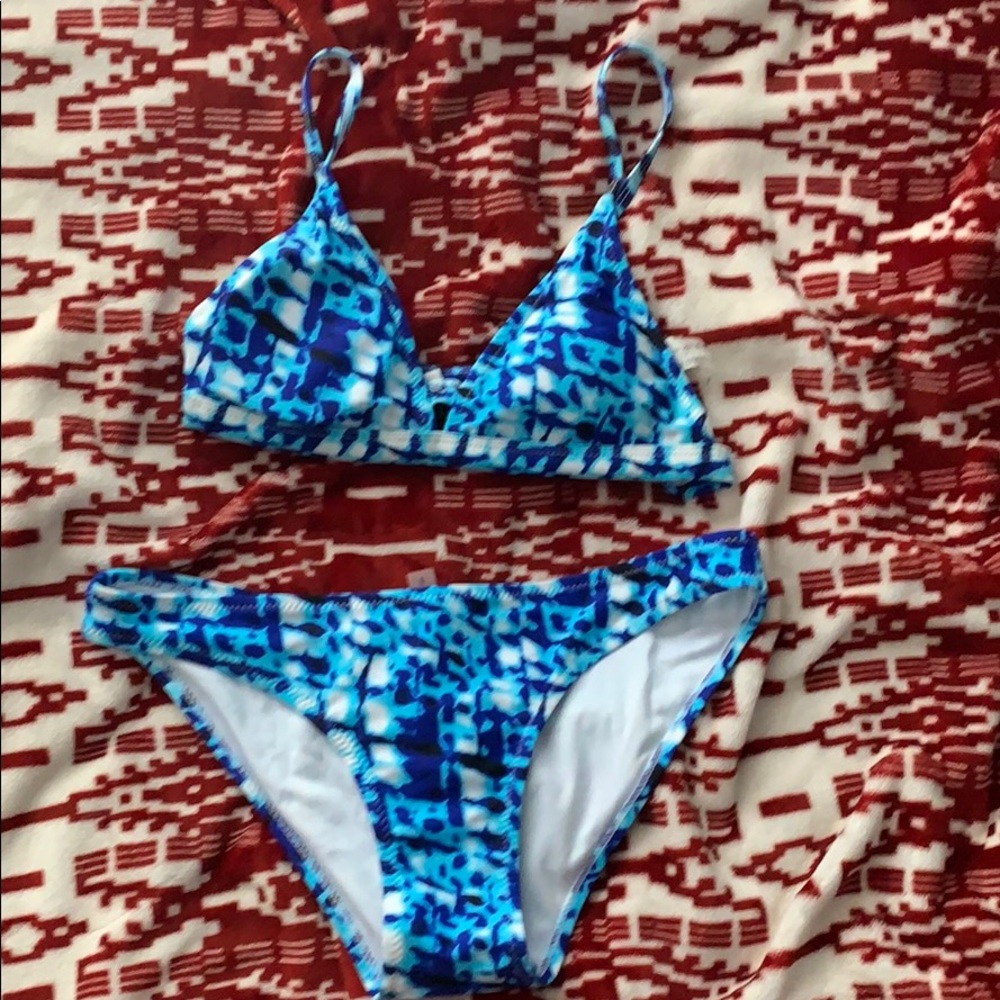 NWT cute bikini